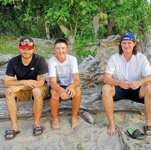 Meet your Posher, Chaz